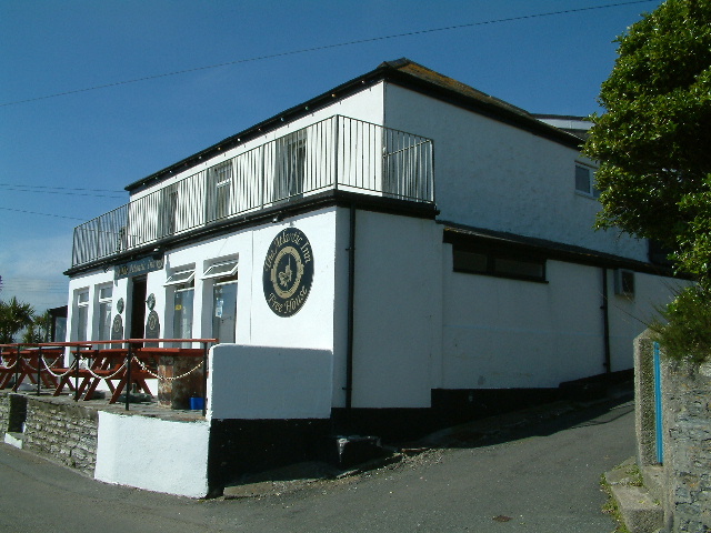 The Atlantic Inn, Peverell Terrace, Porthleven. 27 May 2003.